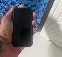اپل iPhone 13 با حافظهٔ 128 گیگابایت